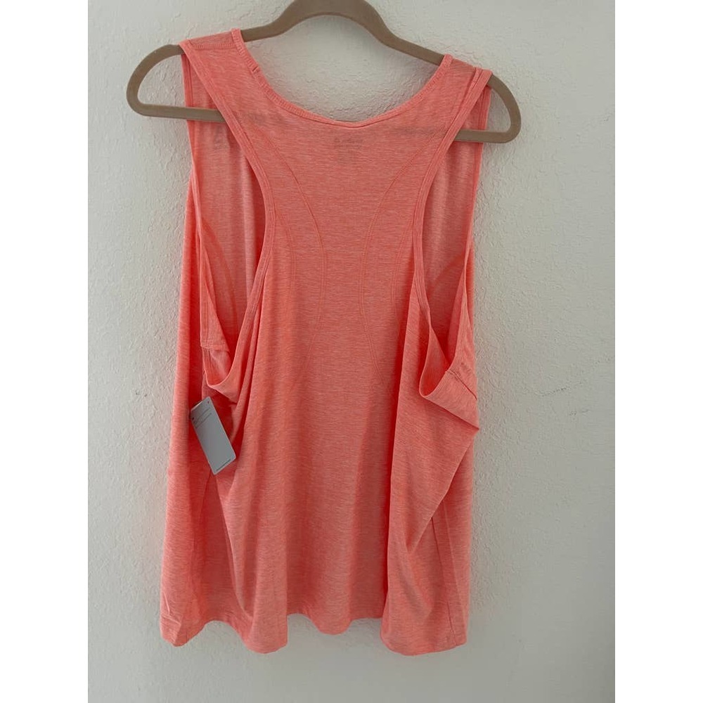 NWT Reebok top - Picture 3 of 6